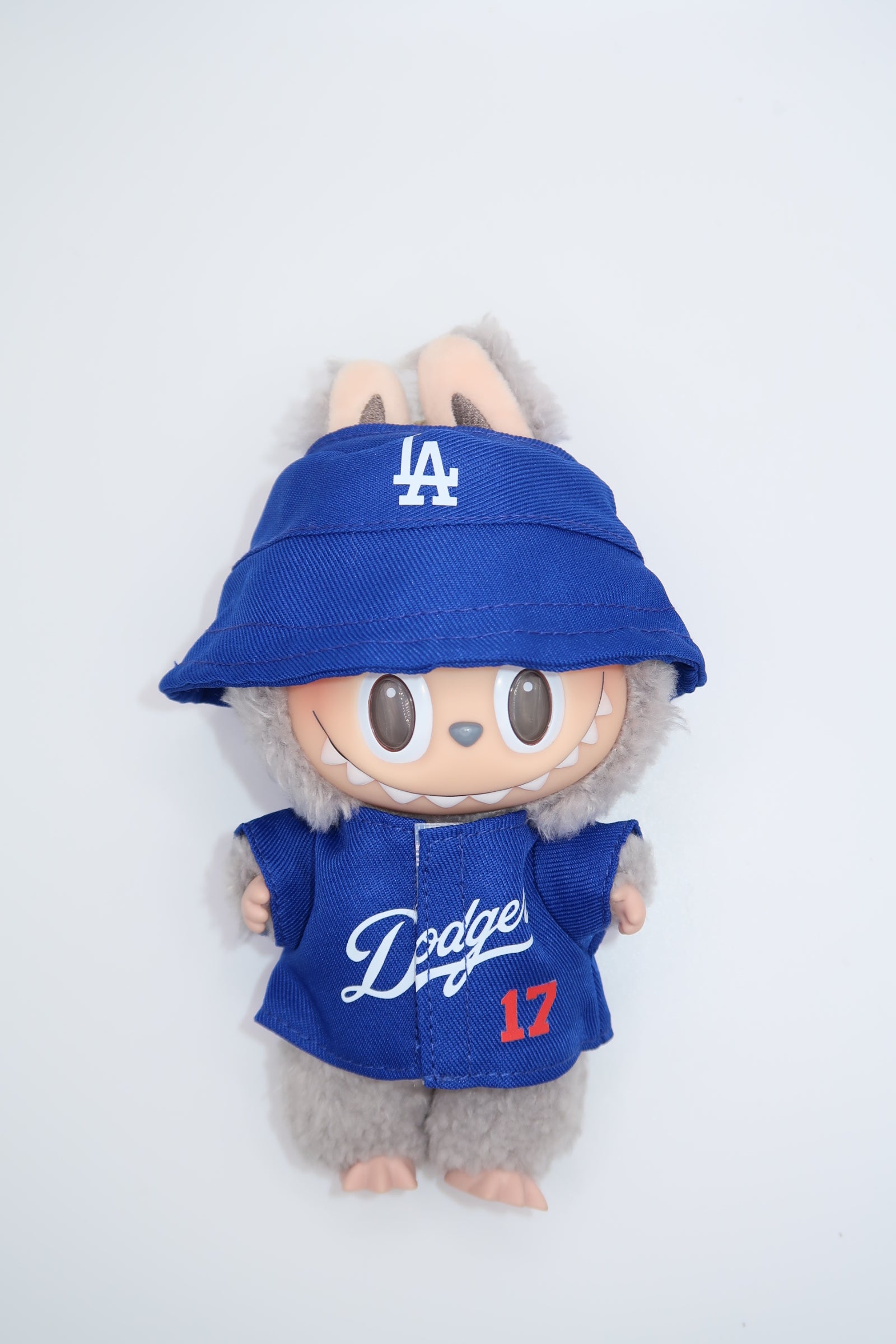 Labubu LA Dodgers Outfit